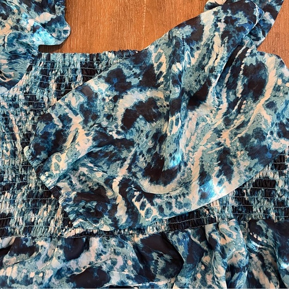 Smocked Midi Dress Sz M Blue Swirl Square Neck Puff sleeve Sleeve Tash + Sophie - Picture 5 of 8